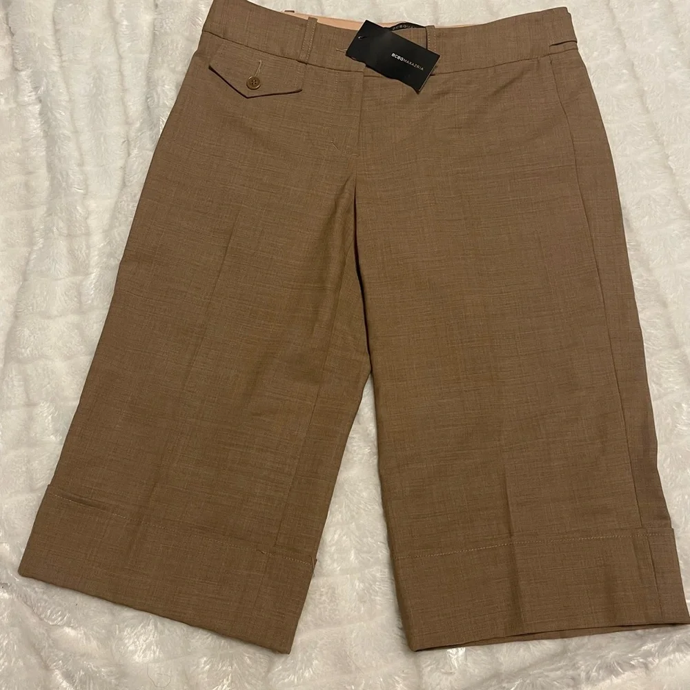 BCBGMaxAzria Elegant Black and Cream Design - Picture 16 of 16